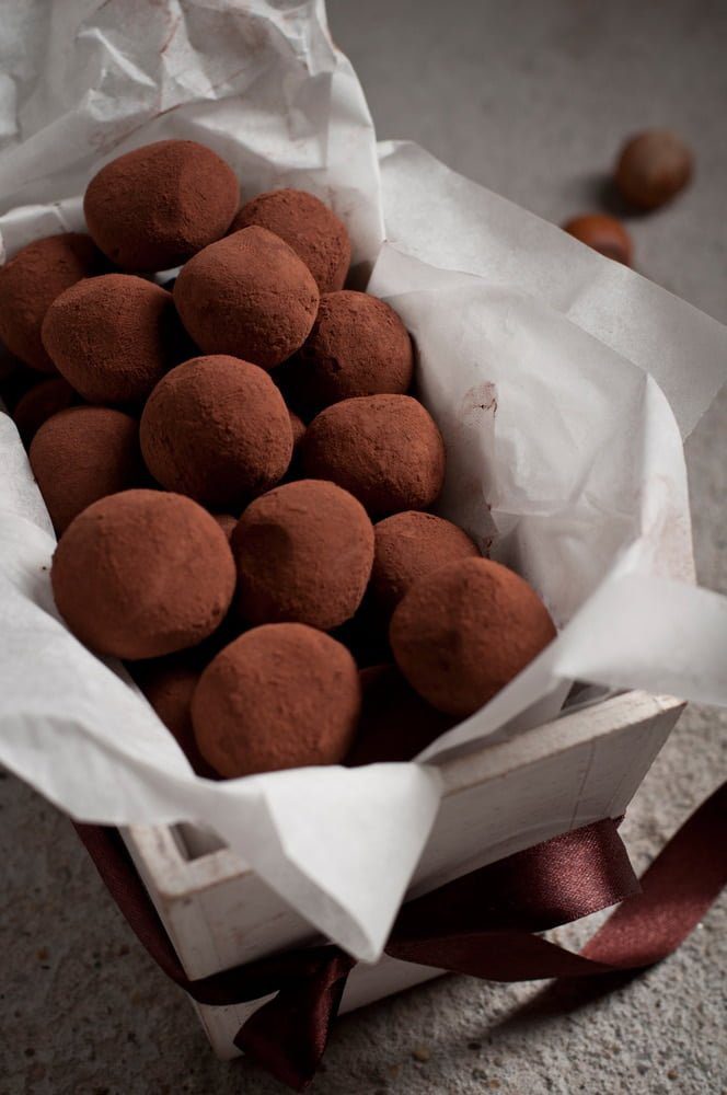 Фото рецепта - Французские трюфели из тёмного шоколада - шаг 7
