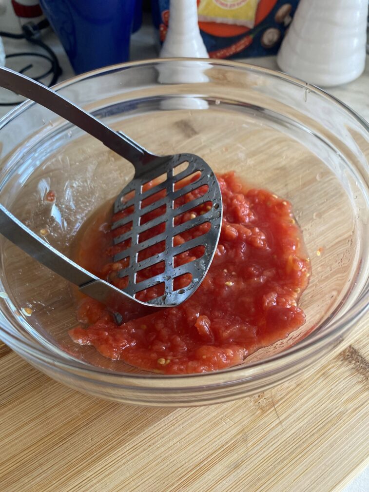 Фото рецепта - Пшенная каша с томатами - шаг 4
