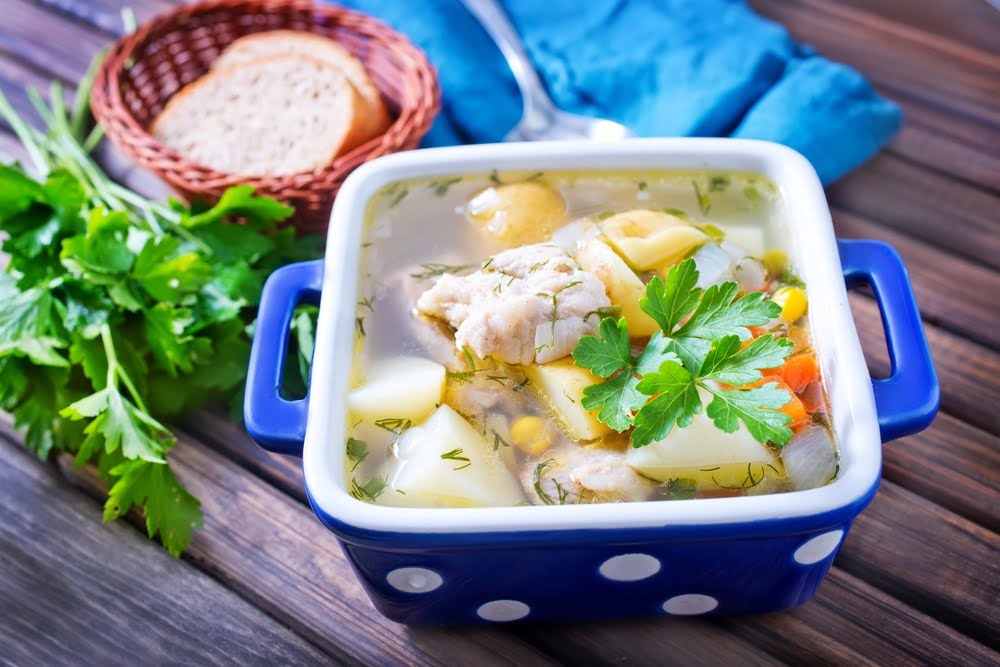 Фото рецепта - Рыбный суп с молодым картофелем - шаг 13