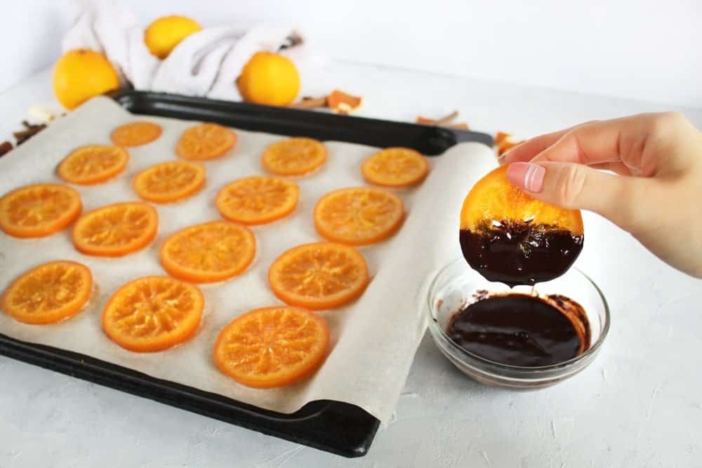 Фото рецепта - Апельсины в шоколаде (десерт) - шаг 8