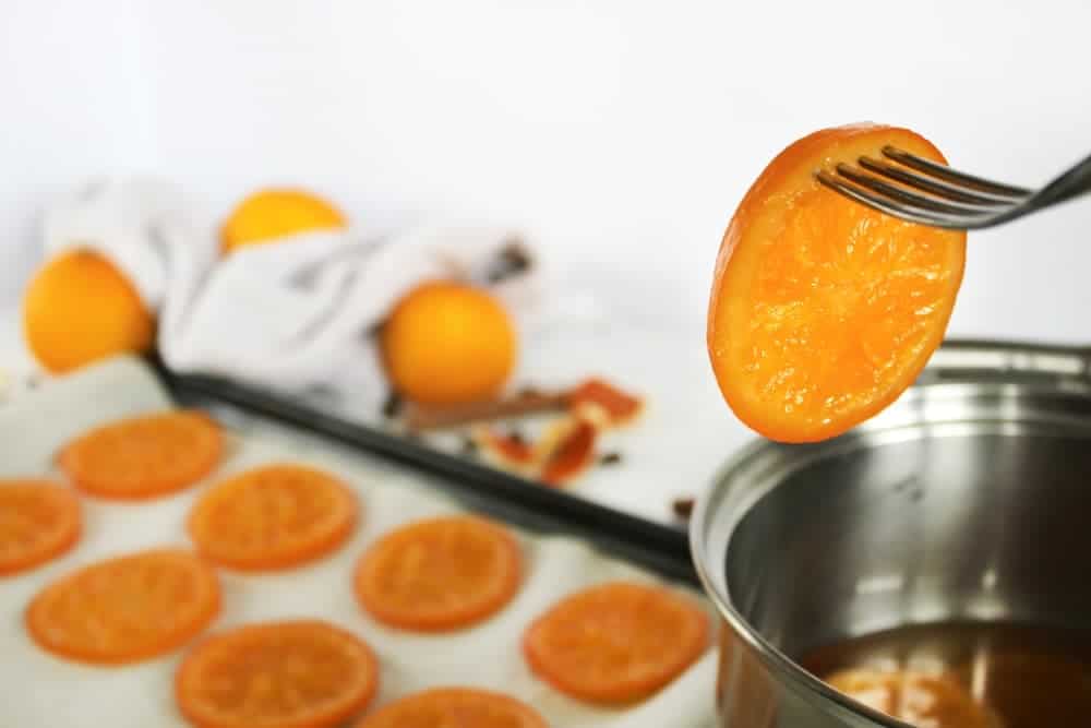 Фото рецепта - Апельсины в шоколаде (десерт) - шаг 6