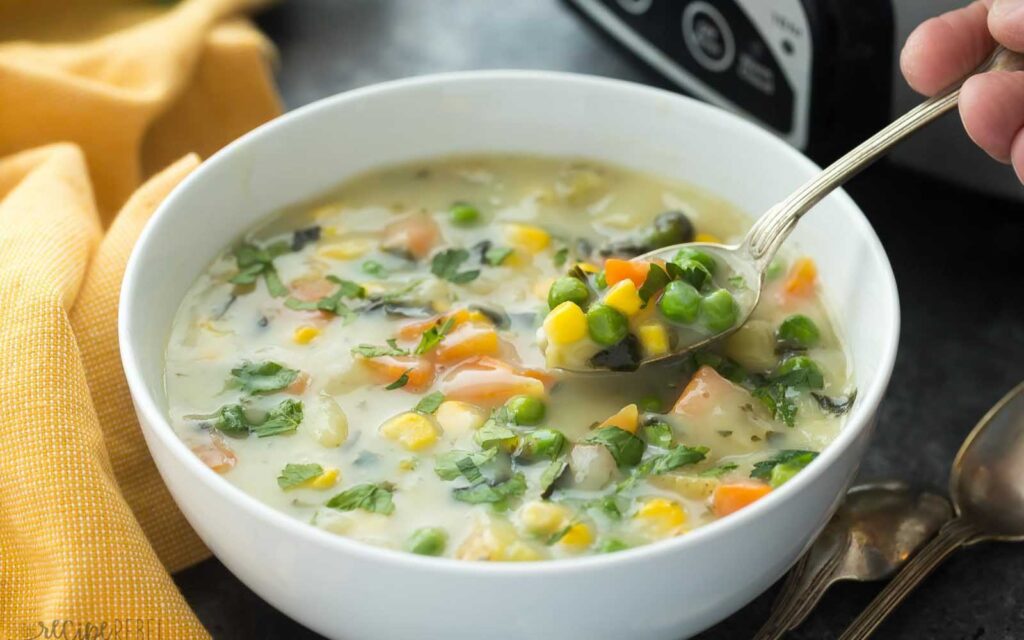 syrnyj sup s ovoshhami 9121708 - Сырный суп с овощами