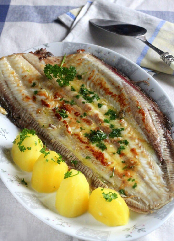 Фото рецепта - Рыба камбала с лимонным соусом - шаг 3