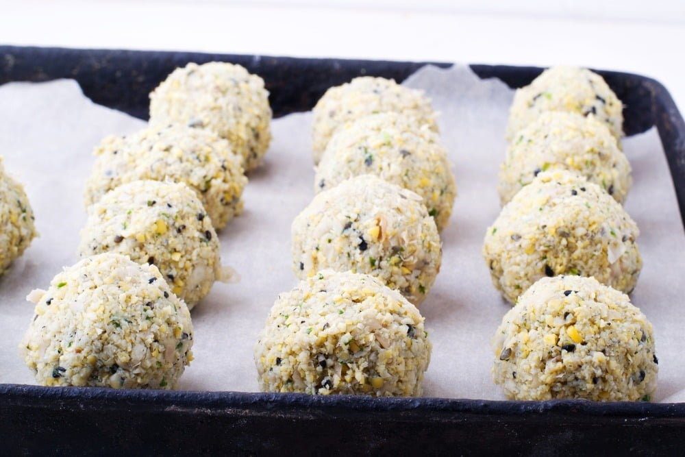 Falafel frikadelki iz nuta s gribami i kukuruzoj 993a8dd.jpg