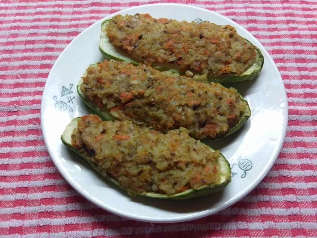 Kabachki farshirovannye sardinami i risom 3ee56ca.webp