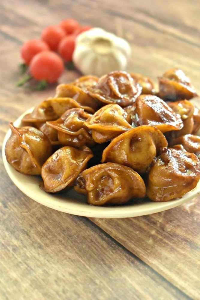 Pelmeni v soevom souse na skovorode 722542d.webp