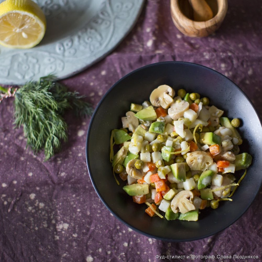 Postnyj olive s avokado i marinovannymi gribami 69d9393.webp