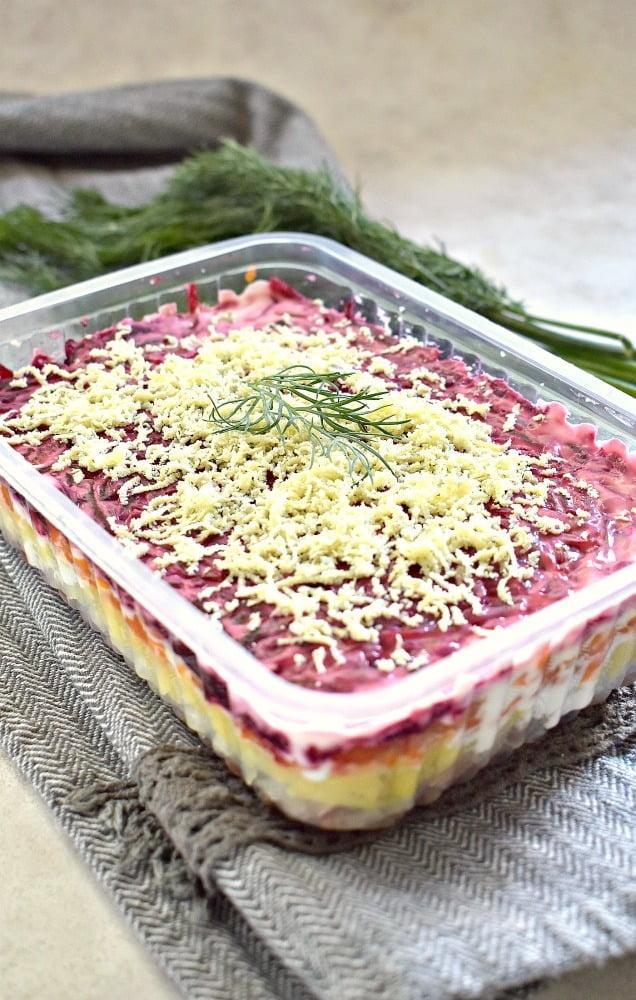 Salat seledka pod shuboj s kartoshkoj 49f255b.jpg