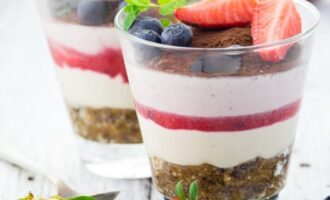 Tiramisu s klubnikoj veganskij 49ae2e0.jpg